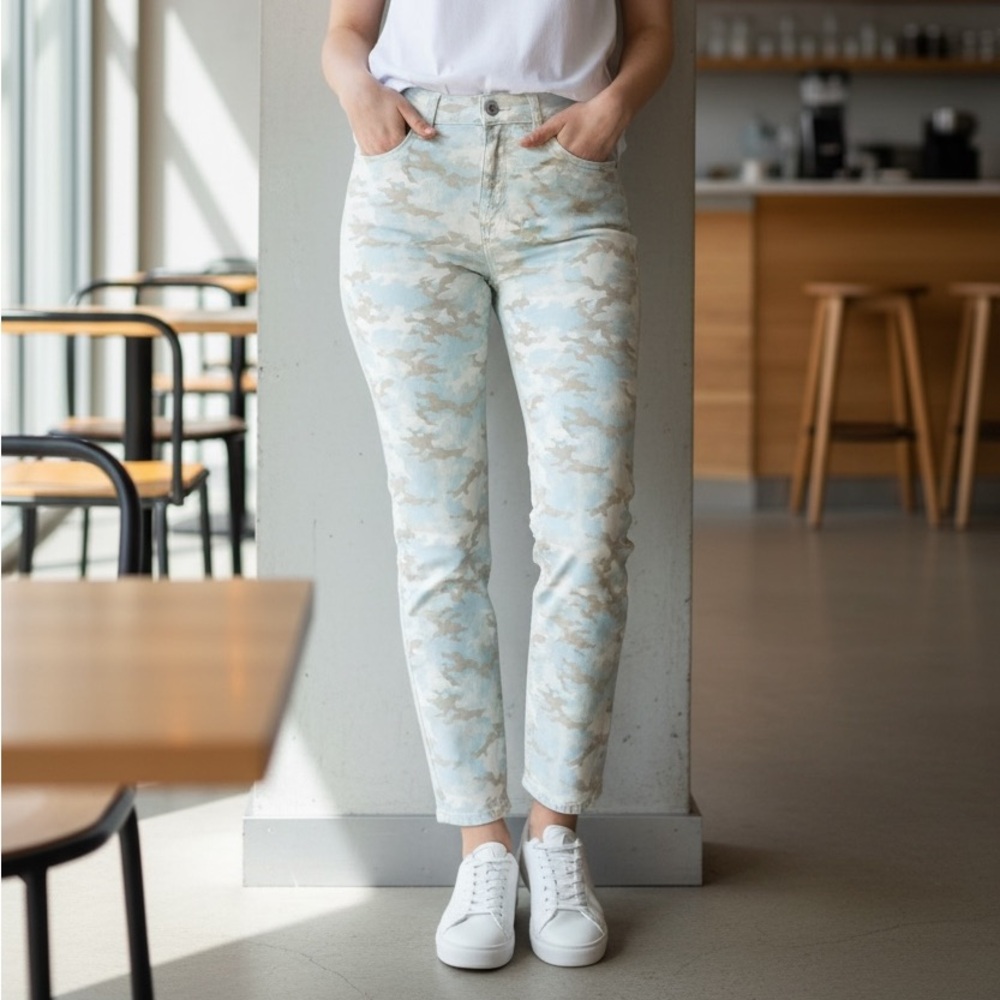 Joe’s Jean Blue Camo The Icon Jean